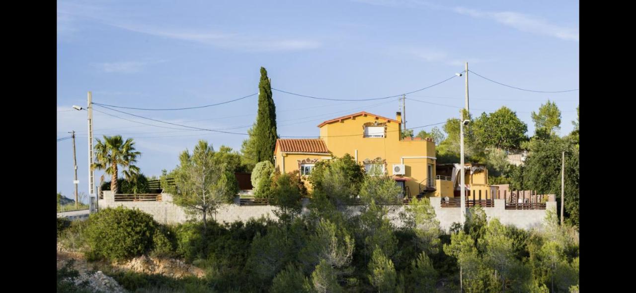 Amazing Vila Close To Sitges, Jacuzzi, Swimming Pool & Exellent Views Olivella Bagian luar foto