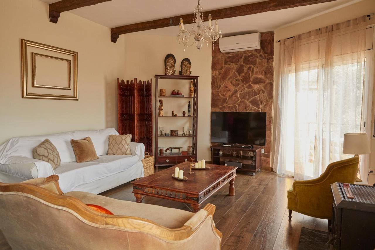 Amazing Vila Close To Sitges, Jacuzzi, Swimming Pool & Exellent Views Olivella Bagian luar foto