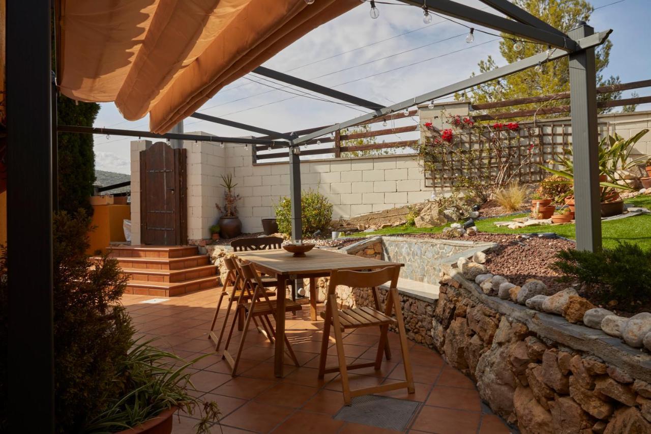 Amazing Vila Close To Sitges, Jacuzzi, Swimming Pool & Exellent Views Olivella Bagian luar foto