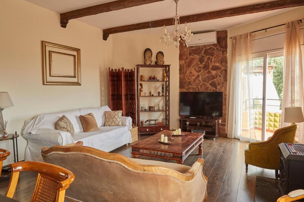 Amazing Vila Close To Sitges, Jacuzzi, Swimming Pool & Exellent Views Olivella Bagian luar foto