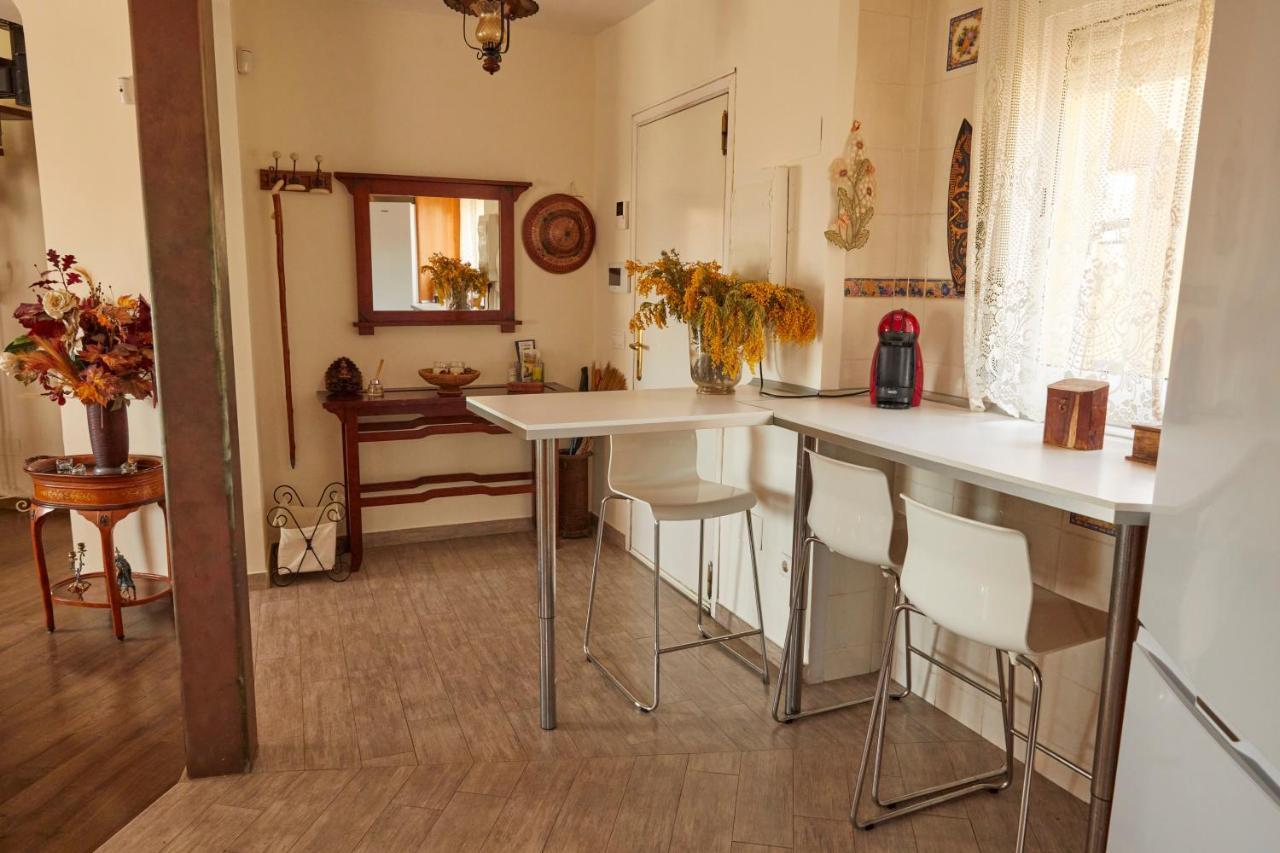 Amazing Vila Close To Sitges, Jacuzzi, Swimming Pool & Exellent Views Olivella Bagian luar foto